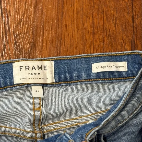 FRAME | Ali High Rise Cigarette Jeans Light Wash Size 27 - Picture 4 of 4